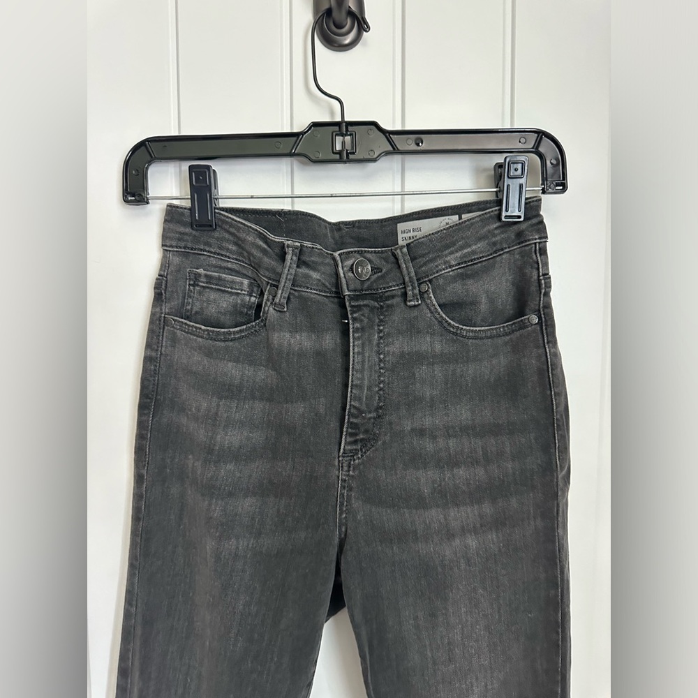 Vero Moda Jeans (EU Size 32 / US Size 2)
